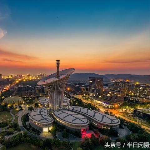 郑州和合肥哪个城市大？