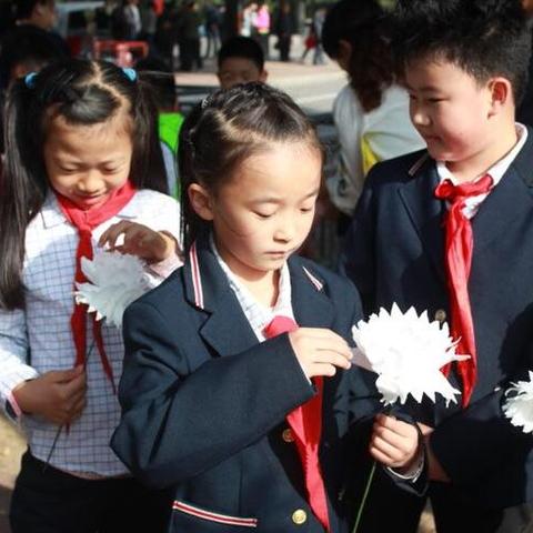 济南市景山小学不怎么样