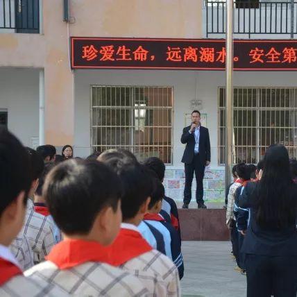 南宁滨湖路小学哪个校区最好？