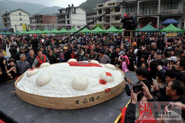 做什么美食去参加美食节（现在开始开放摆地摊了）