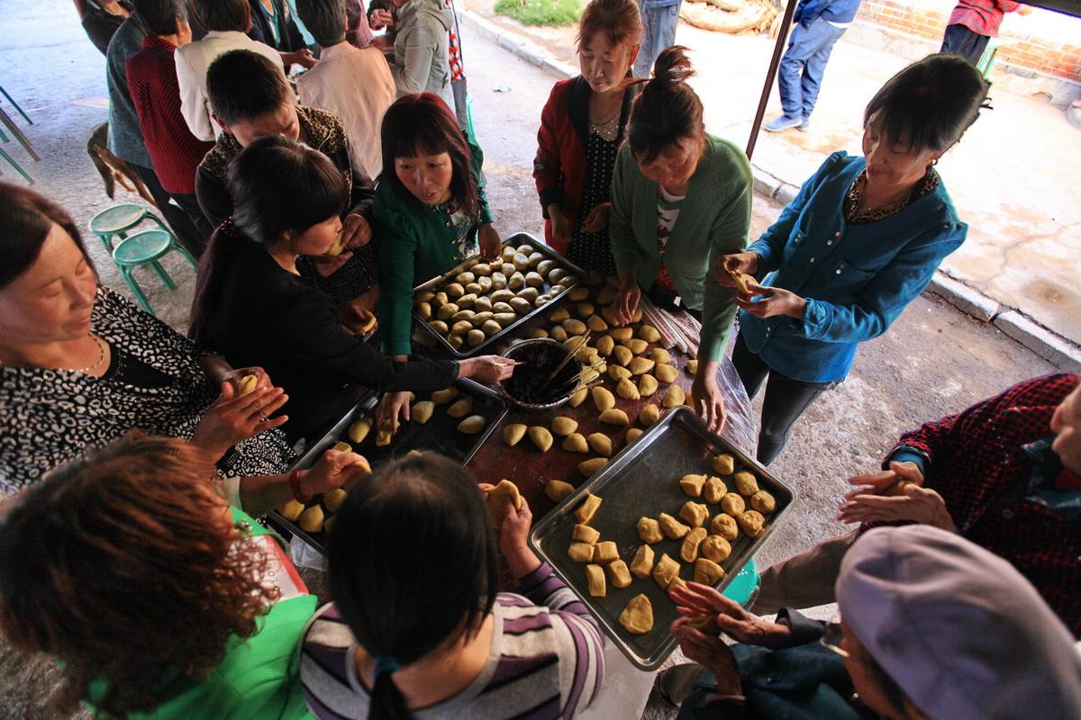 有什么美食多人吃（密子君拍美食视频全国各地吃）