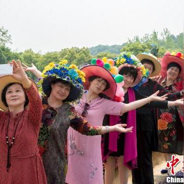 宁波美女自拍的相关长尾关键词有哪些