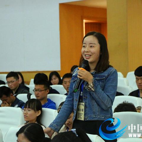 兰州市区和香港市区哪个大？