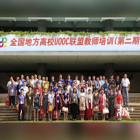 请问各位深圳除了三和，深大，还有别的好的人才市场吗？