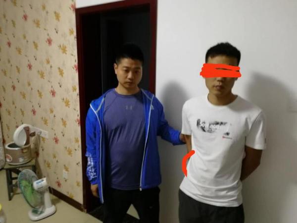 哪款app拉新好赚钱(你觉得开餐饮店赚钱还是互联网行业赚钱)