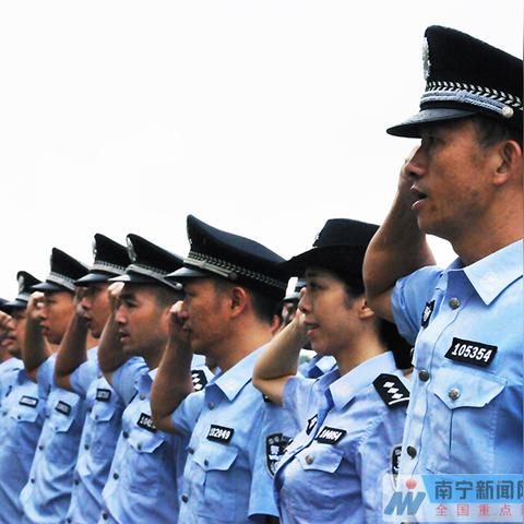 南宁地铁一号线怎么购票乘车？