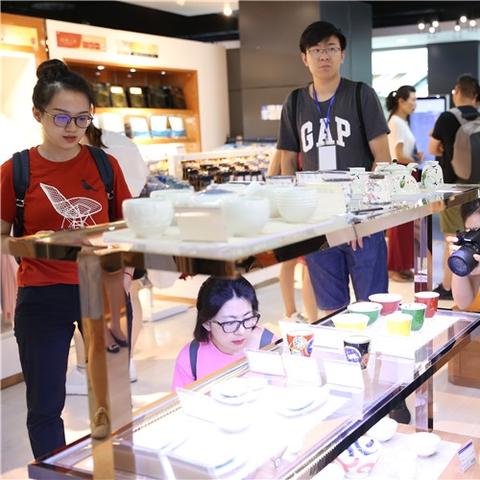 重庆纬创上班怎么样