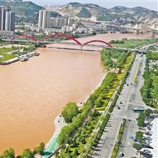 兰州市限行的车号是？