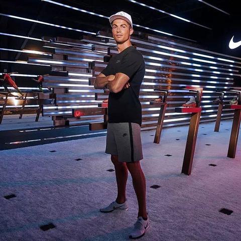 足球重量约等于多少公斤