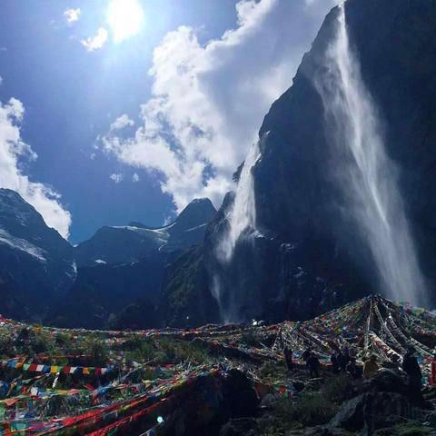 桂林市神灵瀑布在哪里