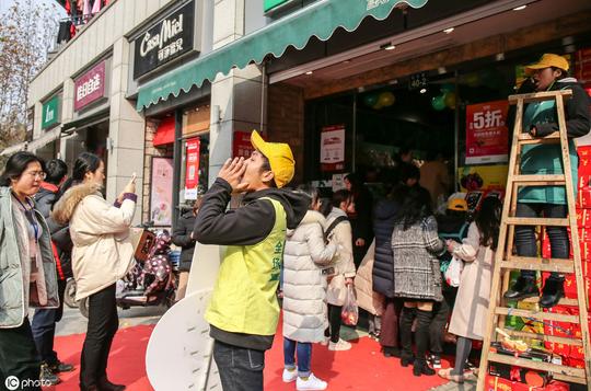 王总开水果店，巧用老师商业思维，15天即收款100多万