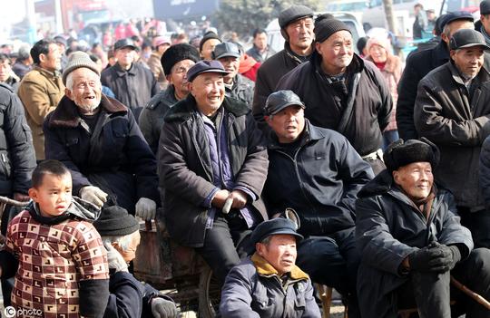 为什么农民总被忽悠，这两点是罪魁祸首！刷遍朋友圈