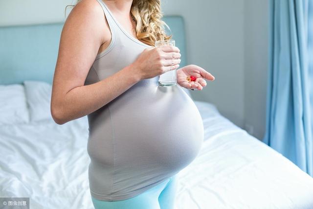 怀孕不到一个月通常会出现什么样的症状呢