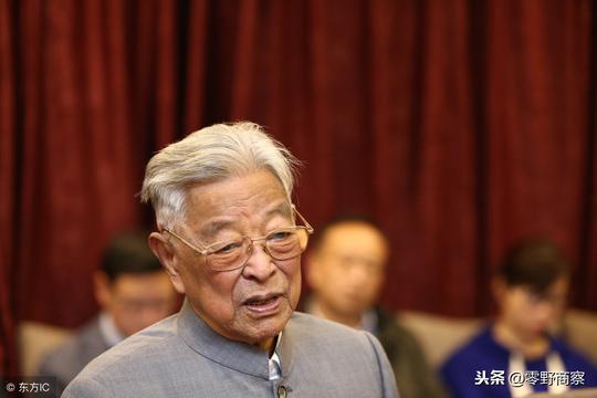 褚时健去世，14岁酿酒出道，35岁做糖厂厂长，用一辈子诠释坚韧！