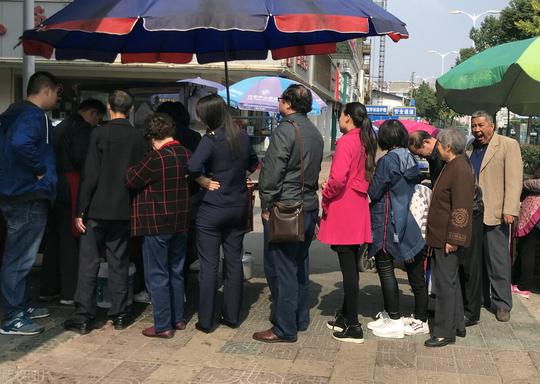 俺爹卖烤鸭的故事