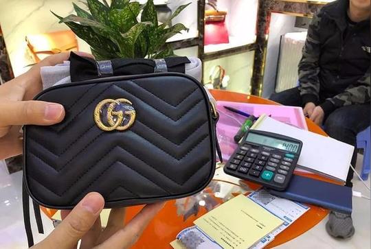 揭秘假“海外代购”：高仿gucci变微商“海淘正品”
