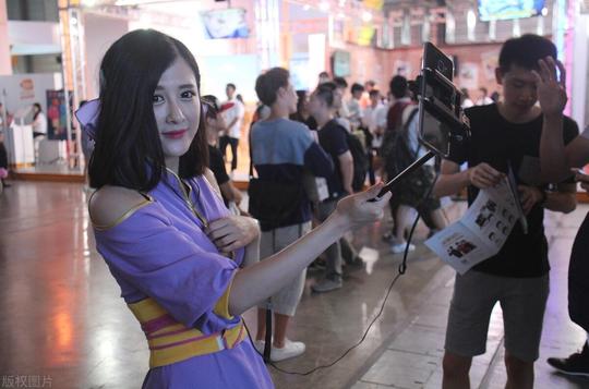 抖音全套小白基础，500分钟视频教程+500素材，送给有缘人
