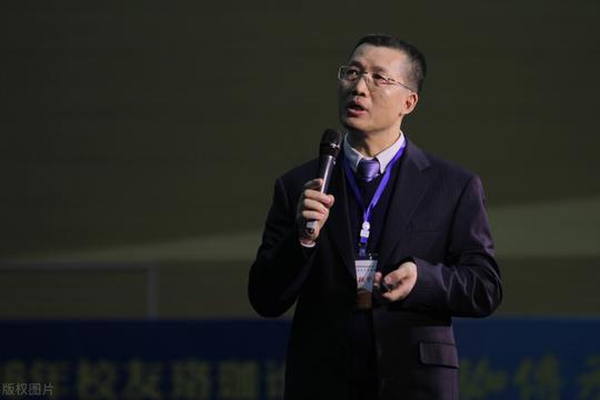 4年卖到100亿，“洗衣液一哥”蓝月亮冲击ipo