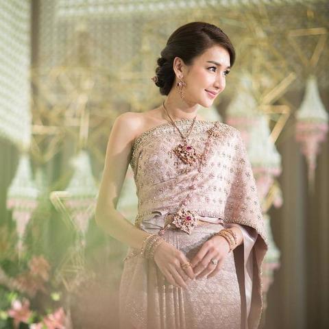 哈尔滨cd变装会所相关长尾关键词有哪些