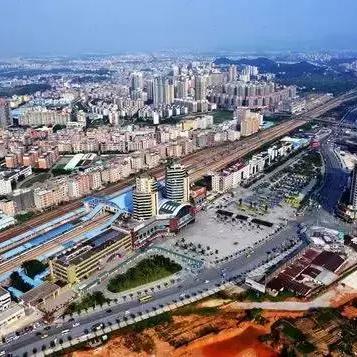 东莞市苏坑路是哪里管的