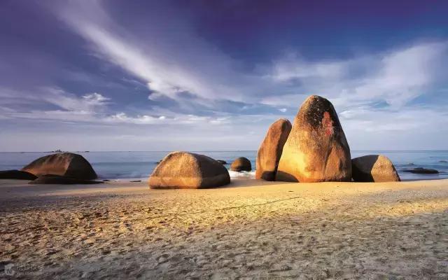 梦到自己掉海里了,探索潜意识中的海洋之旅 梦到自己掉海里了,探索潜意识中的海洋之旅