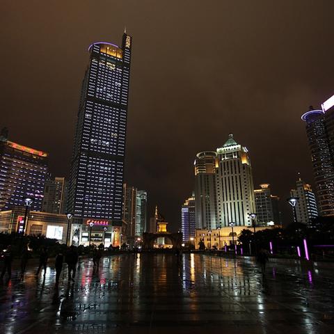 南宁市最高的楼叫什么名字？