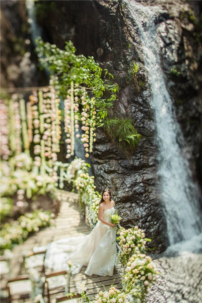 梦境交织，前男友球场上的身影，未见的相遇