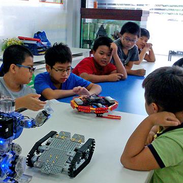 西安机器人班相关长尾关键词有哪些