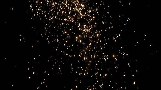 火花火星粒子掉落黑屏特效视频素材