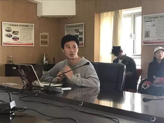 答辩组专家严格按照《本科生科创项目结题评分表》,从报告与答辩