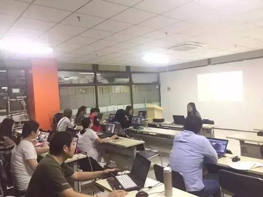 区云龙电商科技产业园,本次活动旨在帮助创业者掌握电子商务创业知识