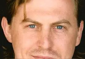 亚历克斯&middot;莫法特