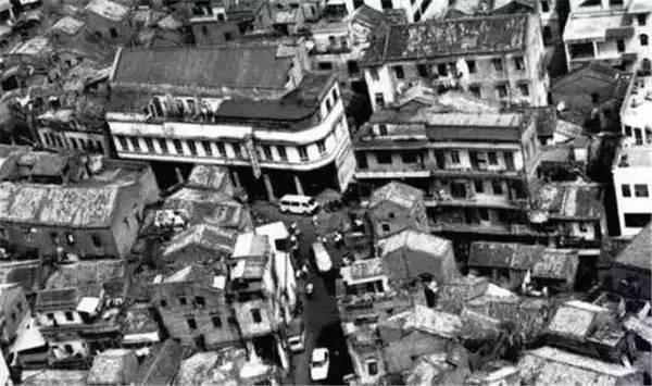 请别再找了,以前的东莞已经没了.