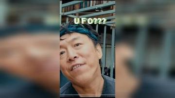 黄渤甩头表情包动态图