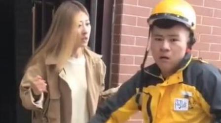 妹子这手机铃声太嗨了,摩托车都掉链子