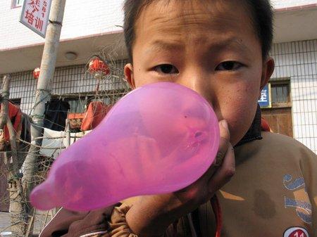 带两个避孕套是不是更安全