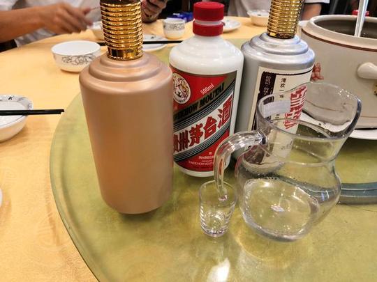 如果有一个品质和茅台相等的新白酒品牌，是否有机会能打败茅台?