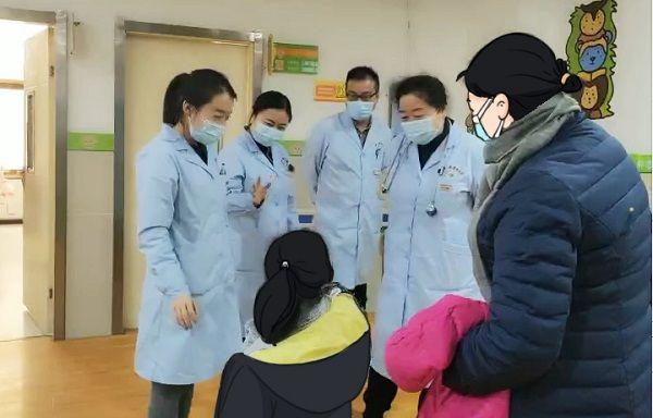 孩子抽动症有哪些表现呢