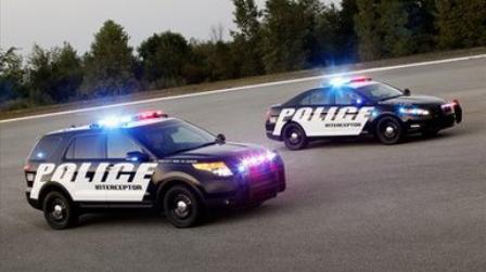 《警车大逃亡第1期和高铁列车赛跑》儿童游戏糯米解说