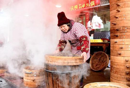 浙江仙居:80后大学生夫妻返乡创业特色馒头远销全国各地