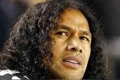 特洛伊&middot;波拉马鲁