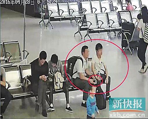 男子用样板货骗手机监控员敏锐识破调包计