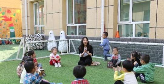 幼儿园做家庭背景调查，其中套路被家长看穿，家长:偏不让你知道