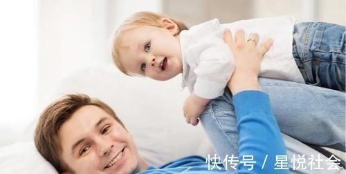 一岁前宝宝肢体发展