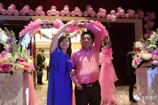 妹辣条马建辉徐林英夫妇的创业人生中国讲师网