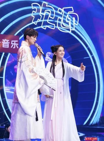 罗志祥鹅笑表情包