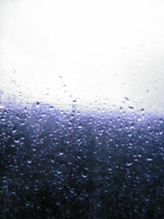 打雷下雨闪电,真可怕