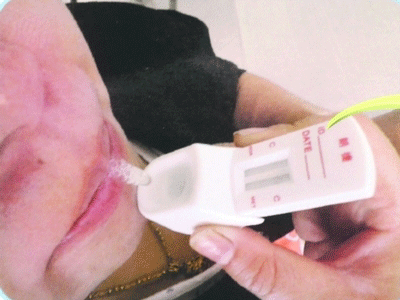 孩子为什么磨牙晚上睡觉