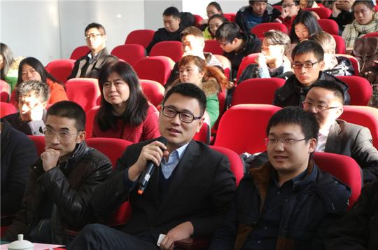 路演环节,我校夏潇带领的马达披萨创业项目,谭雯丹带领的成都