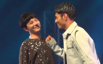 用小拳拳锤你胸口